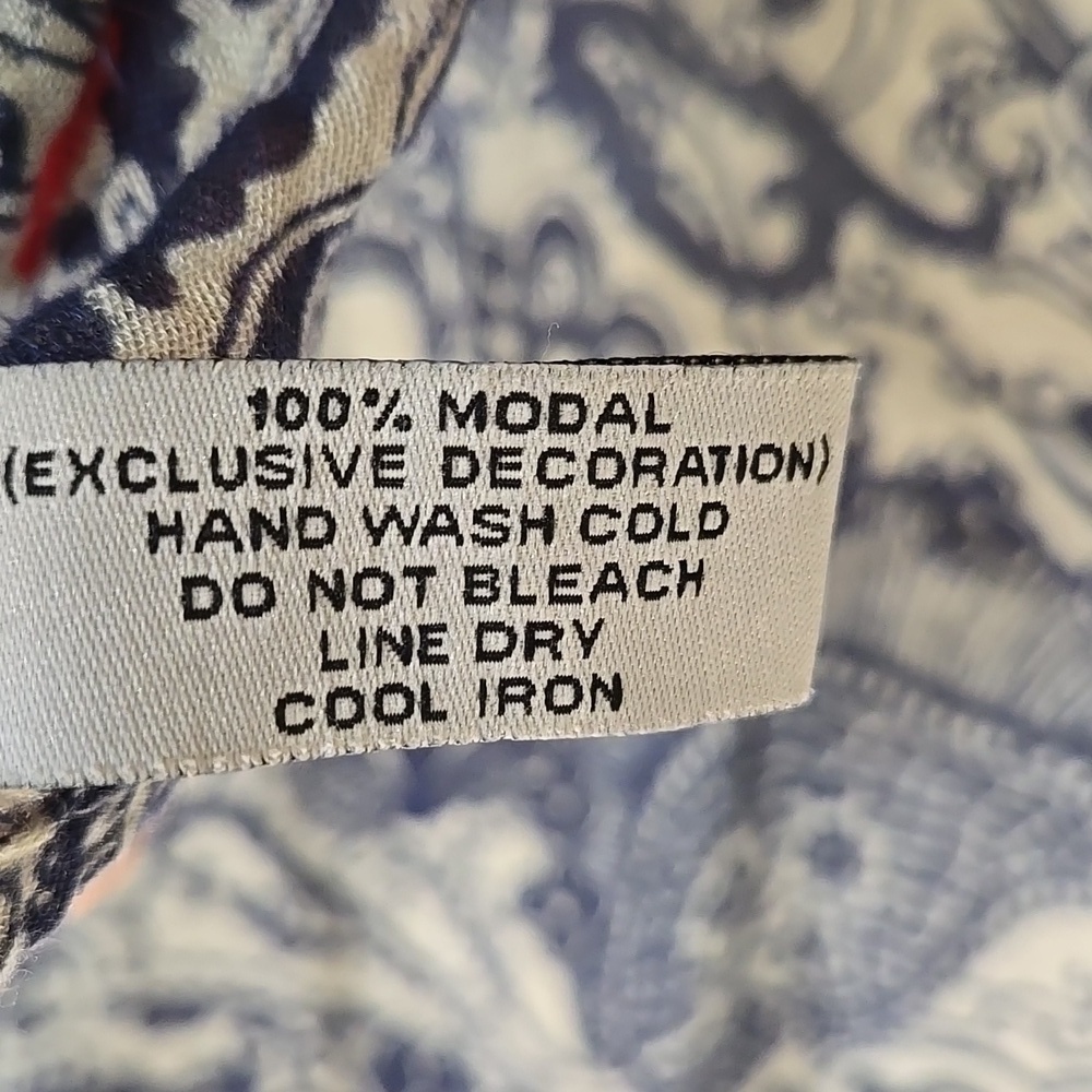 Lucky Brand Navy and Cream Scarf - Picture 6 of 13